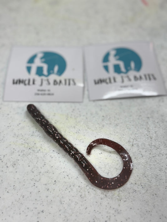 7.5” Curly Tail