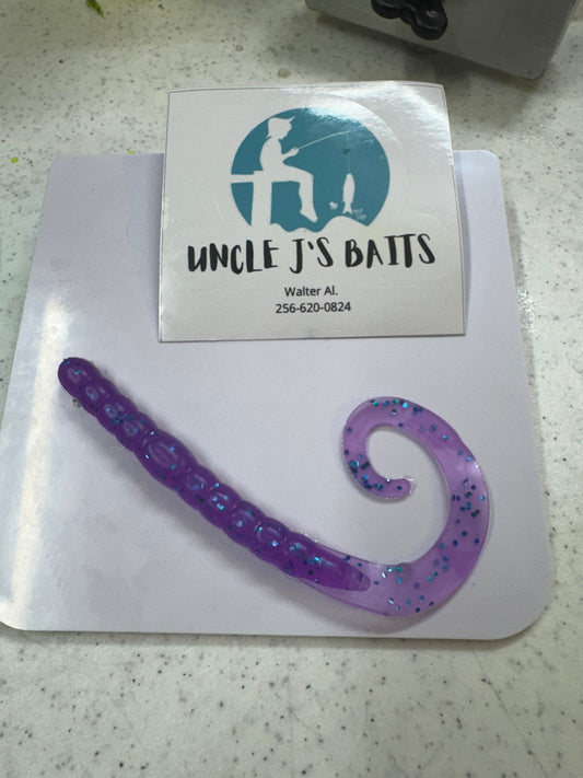 7.5” Curly Tail